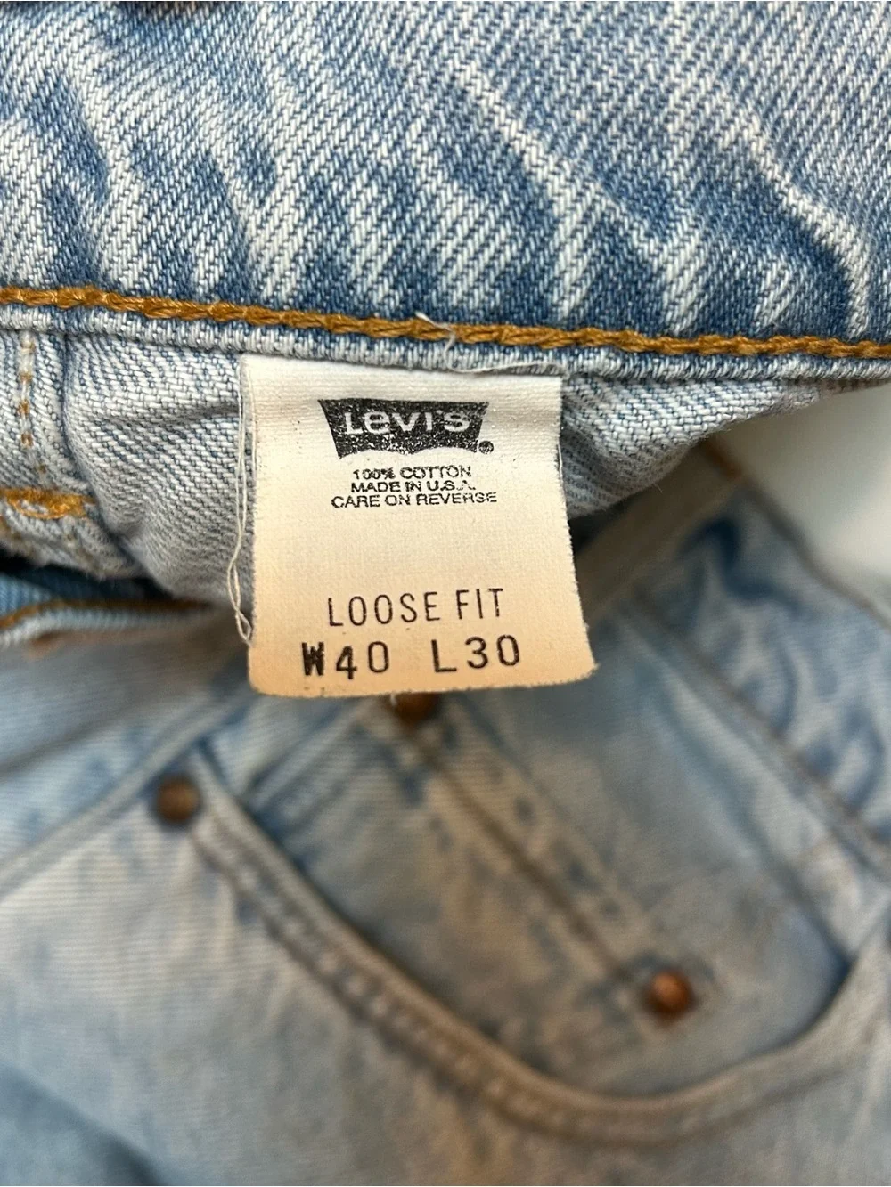 Vintage 90’s Levi's 545 Light Blue Relaxed Fit Men's Jeans size 40